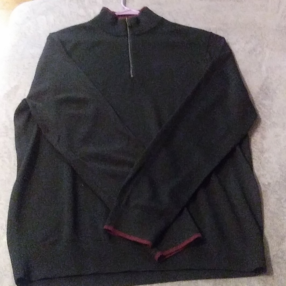 Michael Kors men pull over sweater size L